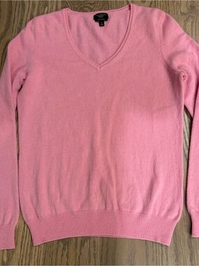 Talbots Women Pink V-Neck Lightweight Cashmere Sweater Size S